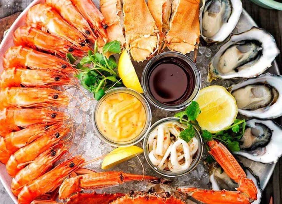 New Cajun/Creole spot The Juicy Seafood debuts in Aurora 1