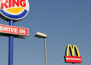 Fast food wars: Stark assessment in McDonald’s and Burger King nearby financial results